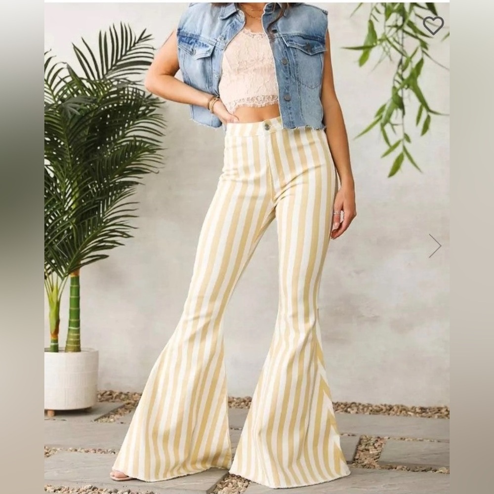 Saints & Heart Boutique Women's Striped Flare Jeans - Tan and White